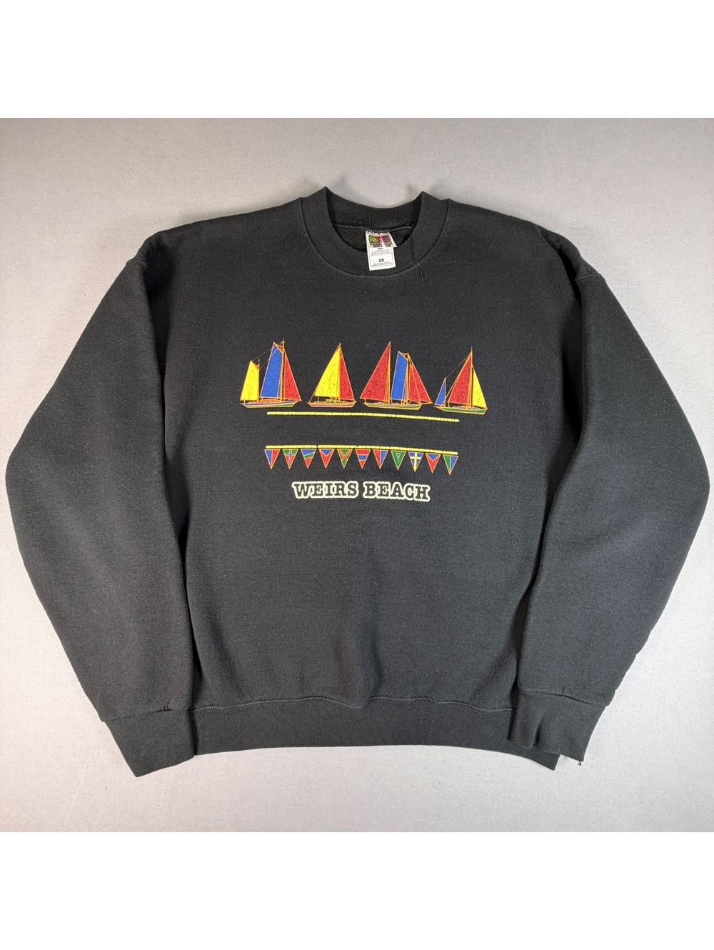 VTG Weirs Beach NH Sweatshirt Mens XL Black Sailboat Nautical Lake Crewneck